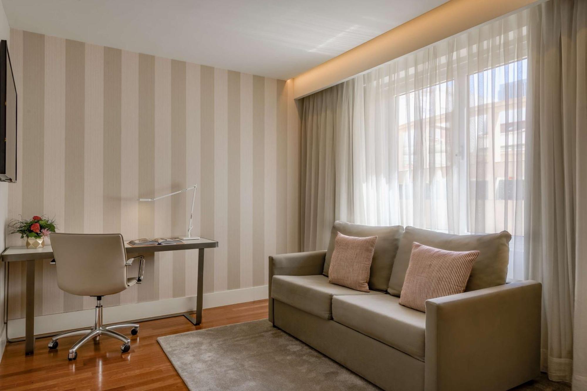 Отель Nh Collection Madrid Colon Экстерьер фото